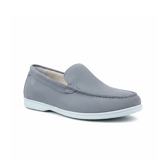 CHAUSSURE EN CUIR GRIS