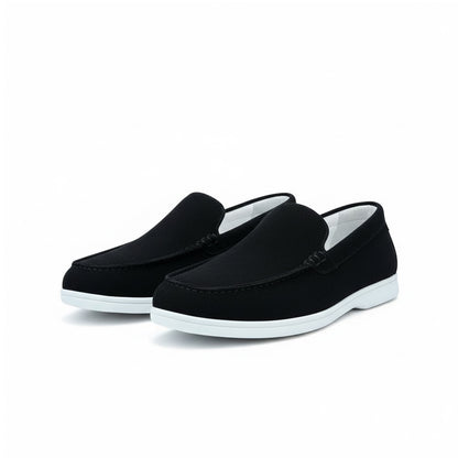 CHAUSSURE EN CUIR NOIR