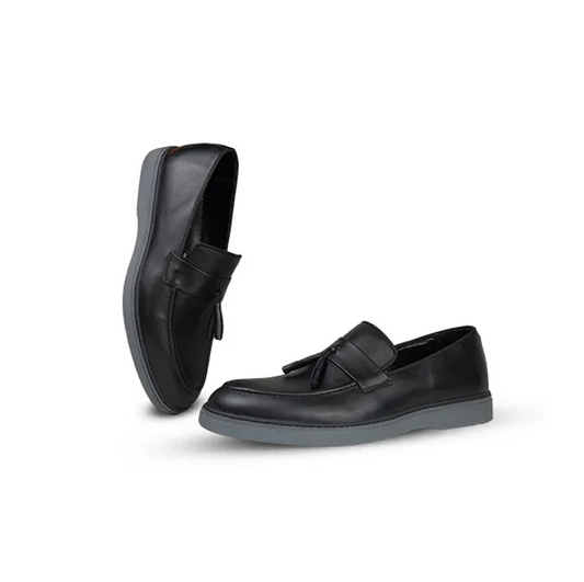 S28 - Mocassin en cuir véritable